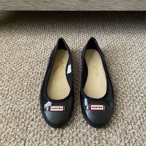 Hunter Ballet Flats